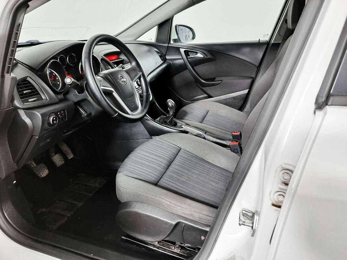 Opel Astra, 2011 Фото №16