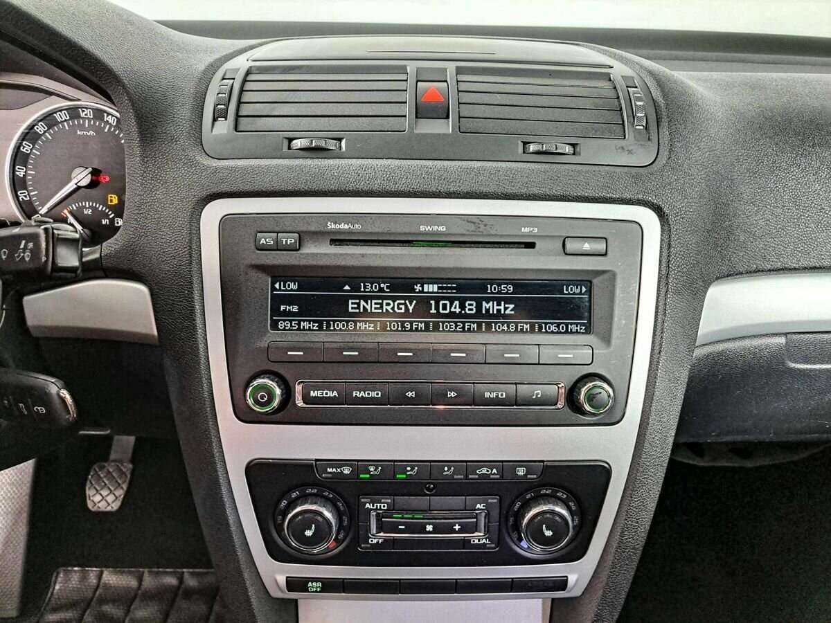 Skoda Octavia, 2011 Фото №13