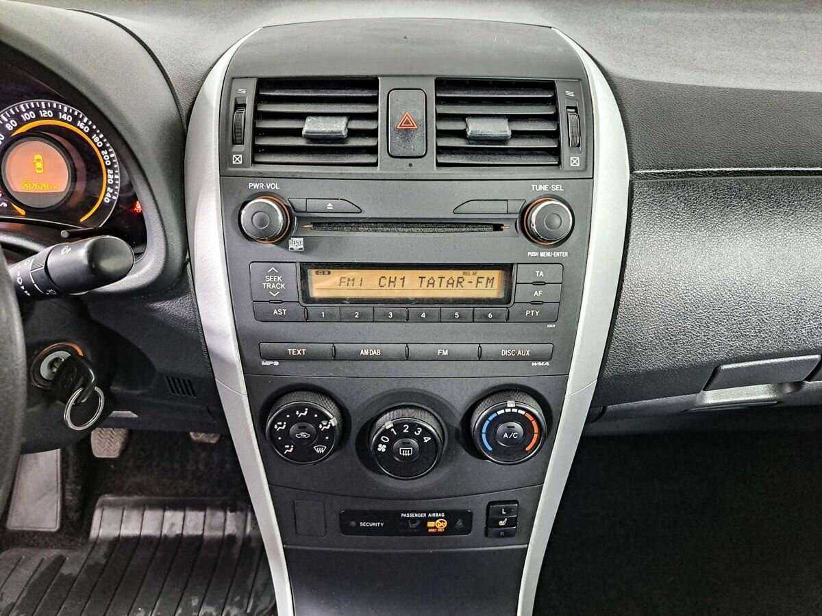 Toyota Corolla, 2010 Фото №13