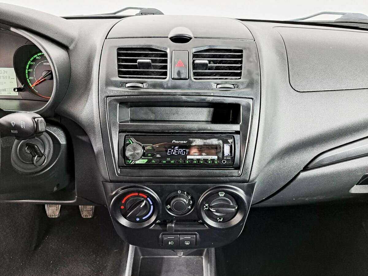 Lada (ВАЗ) Kalina, 2018 Фото №13