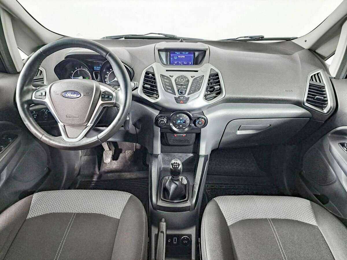 Ford EcoSport, 2015 Фото №12
