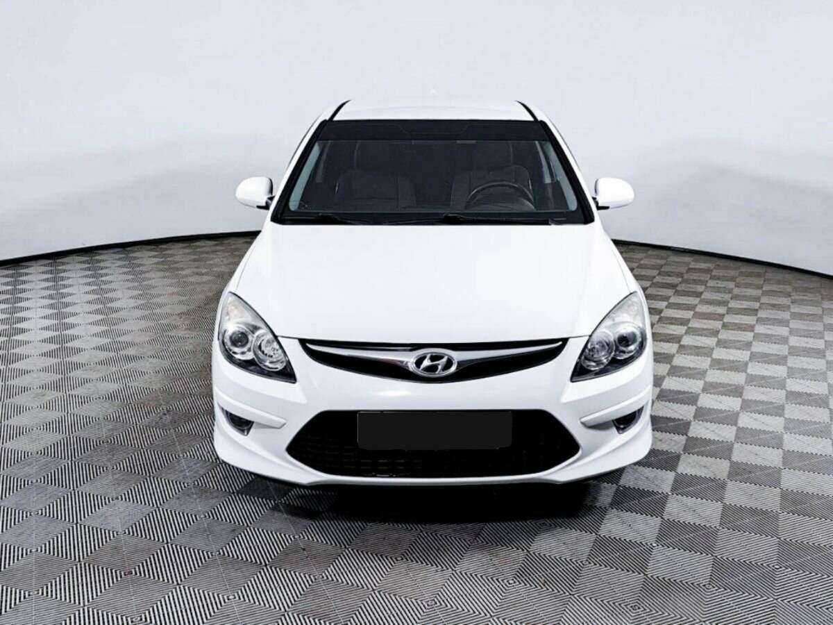 Hyundai i30, 2011 Фото №2