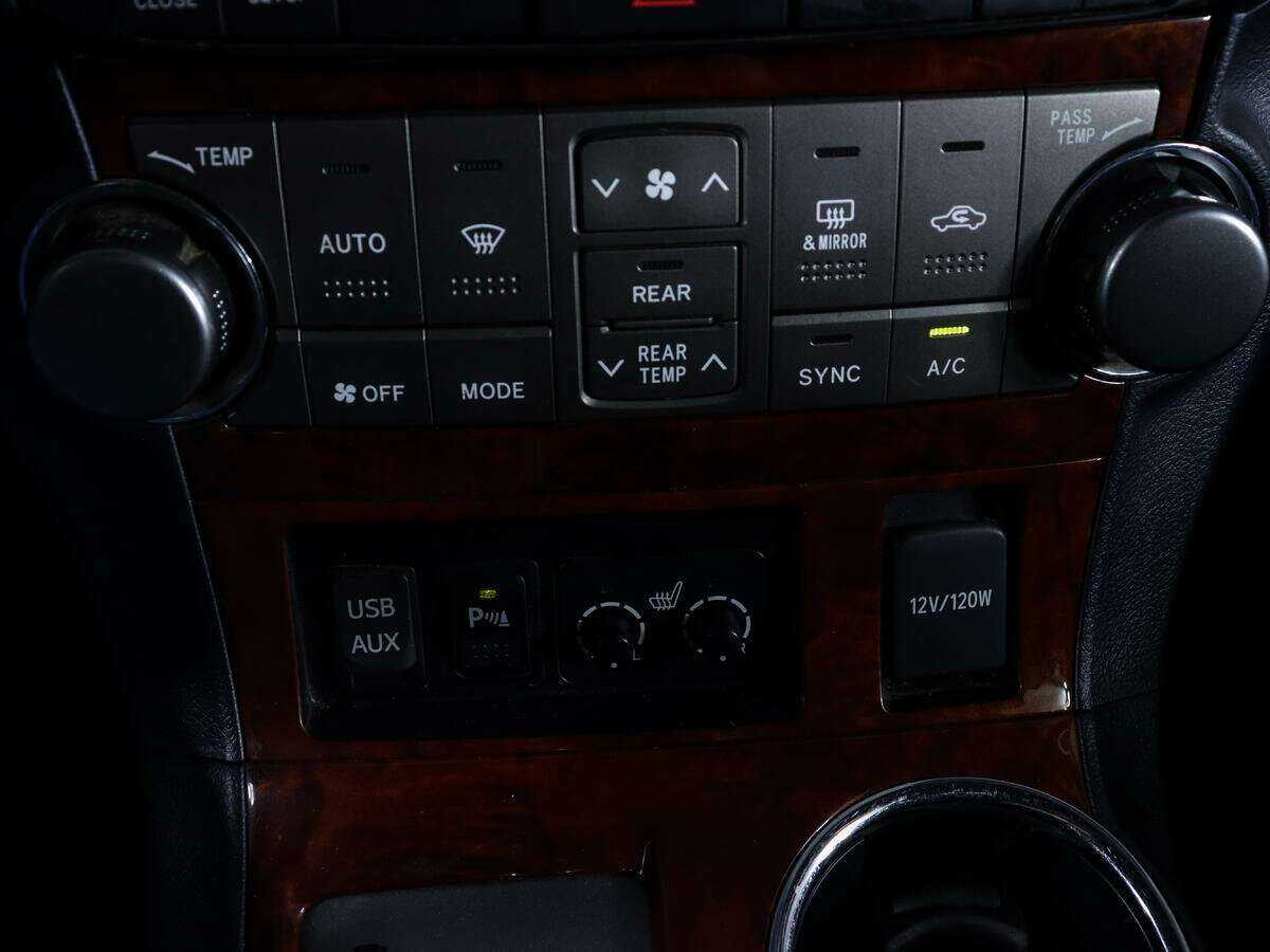 Toyota Highlander, 2011 Фото №23