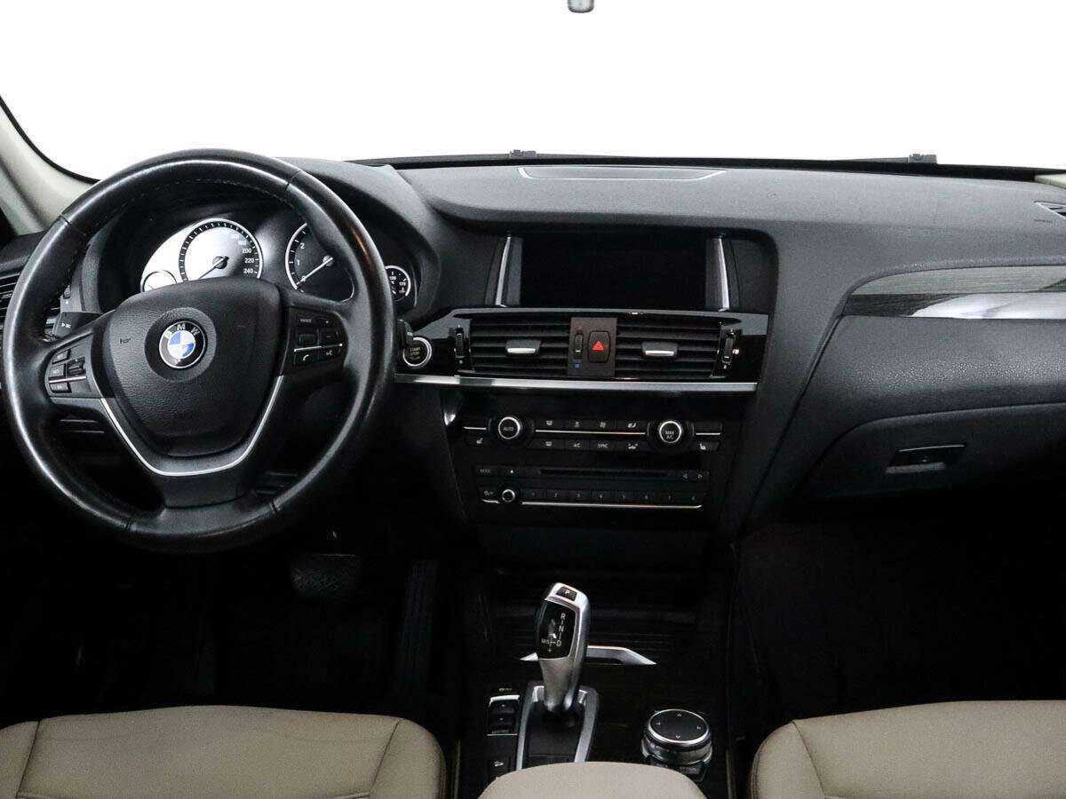 BMW X3 28i xDrive, 2015 Фото №11
