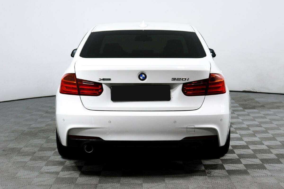 BMW 3 серии 320i xDrive, 2014 Фото №6