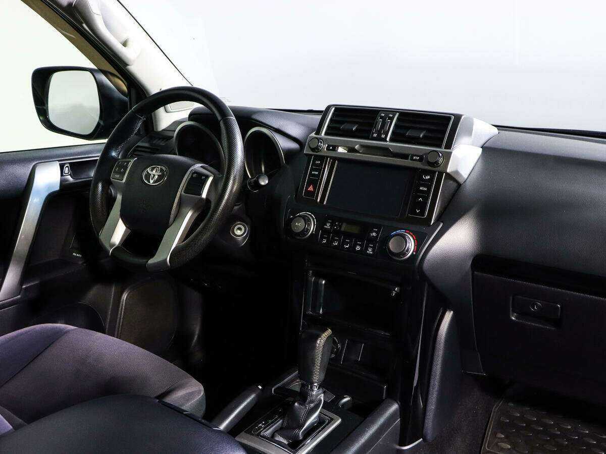 Toyota Land Cruiser Prado 6-speed, 2016 - 120 676 км. | Фото №7