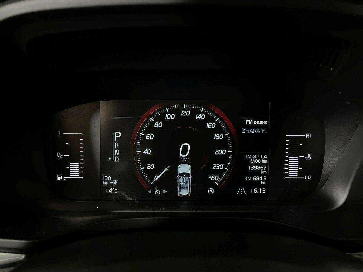 Volvo XC60, 2018 Фото №11