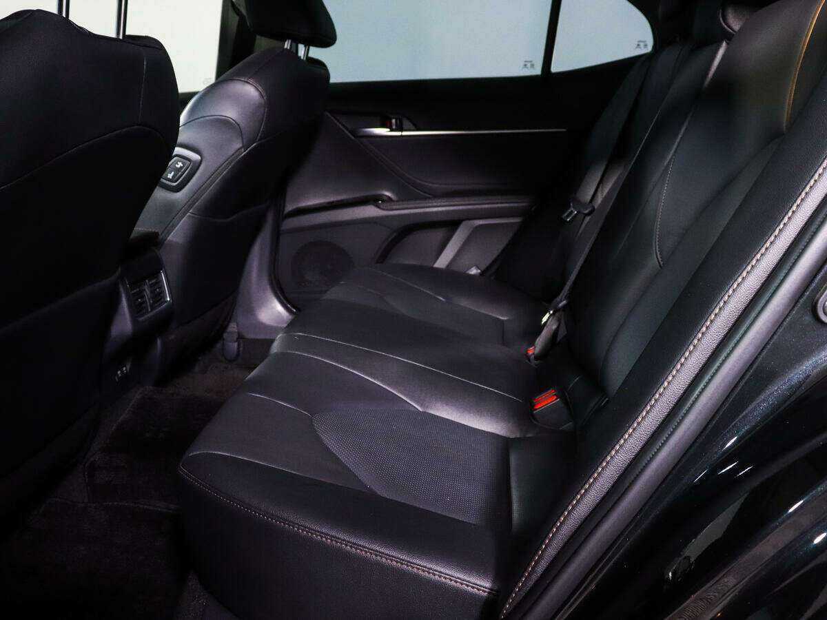 Toyota Camry, 2022 Фото №9