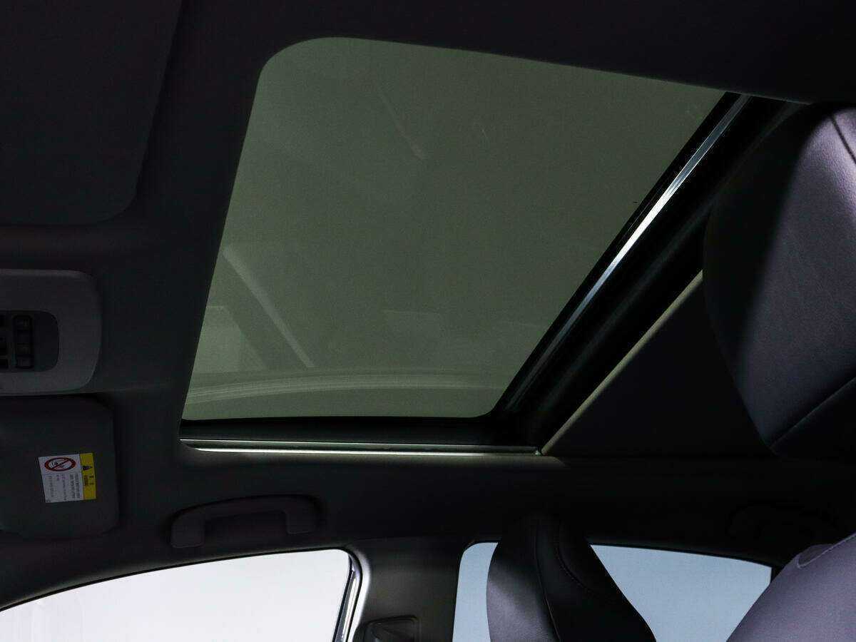 Toyota Camry, 2022 Фото №17