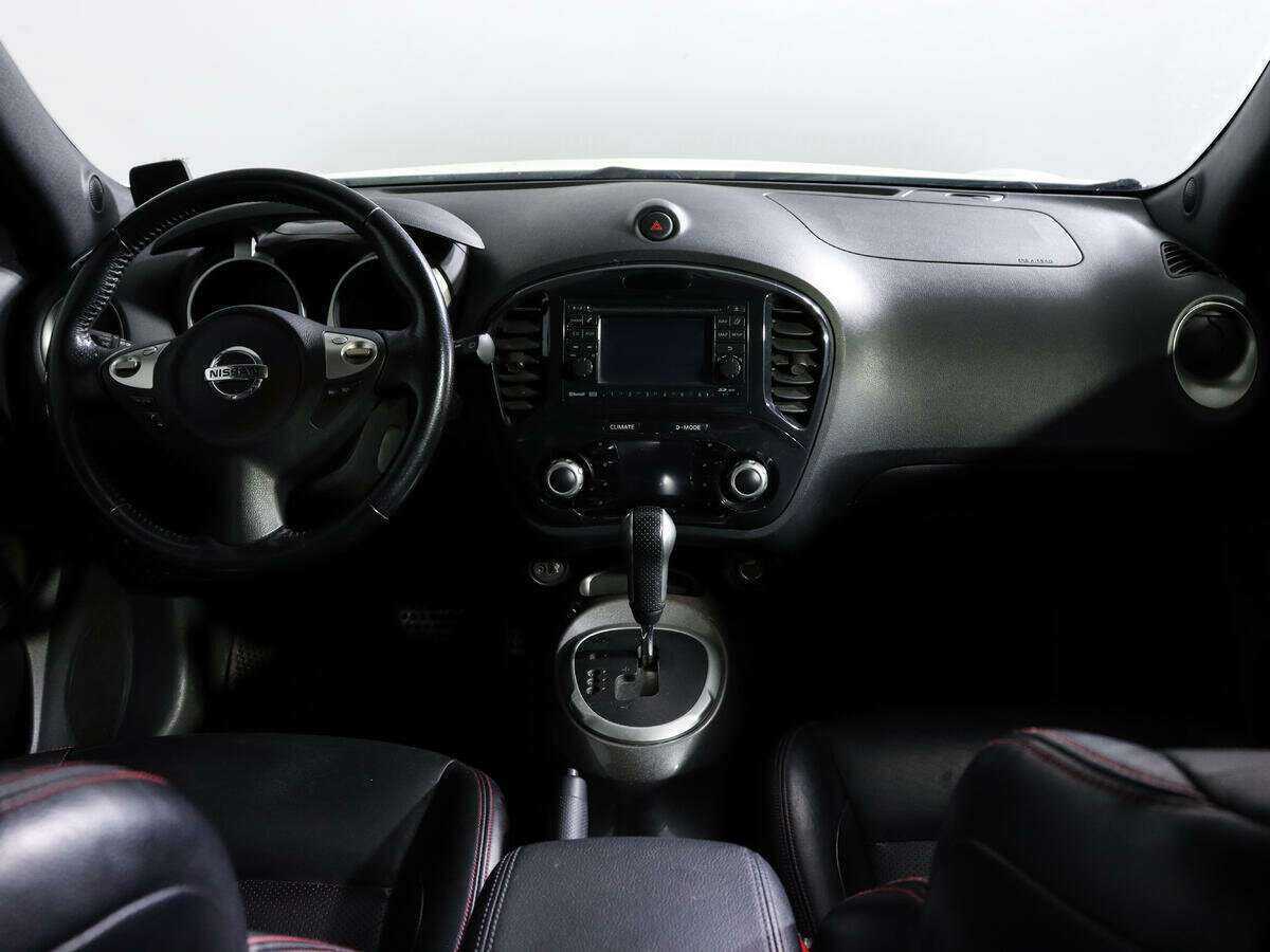 Nissan Juke, 2011 Фото №11