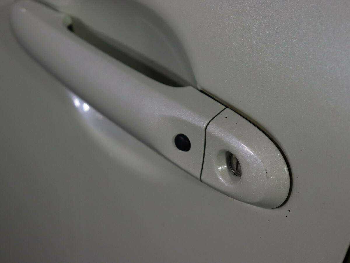 Nissan Juke, 2011 Фото №15