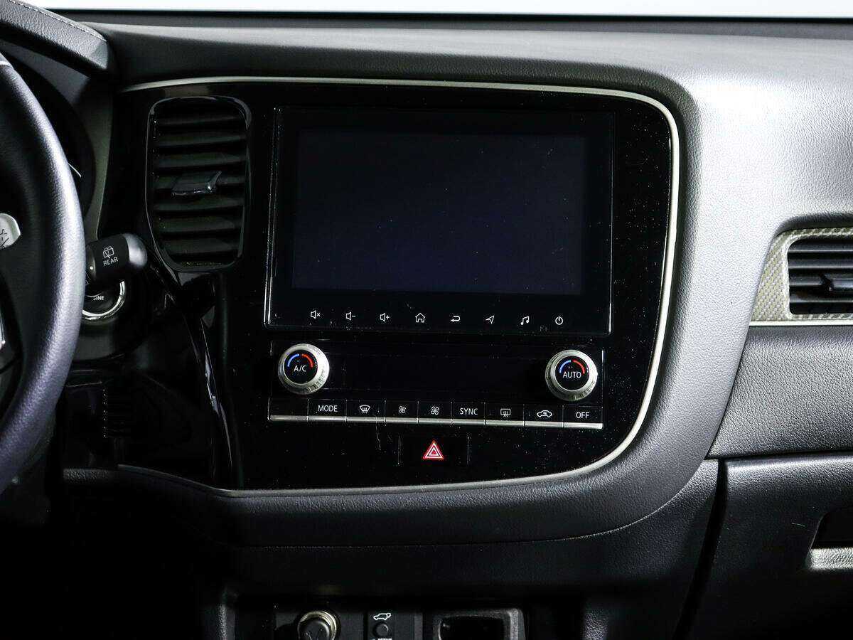 Mitsubishi Outlander, 2022 Фото №13