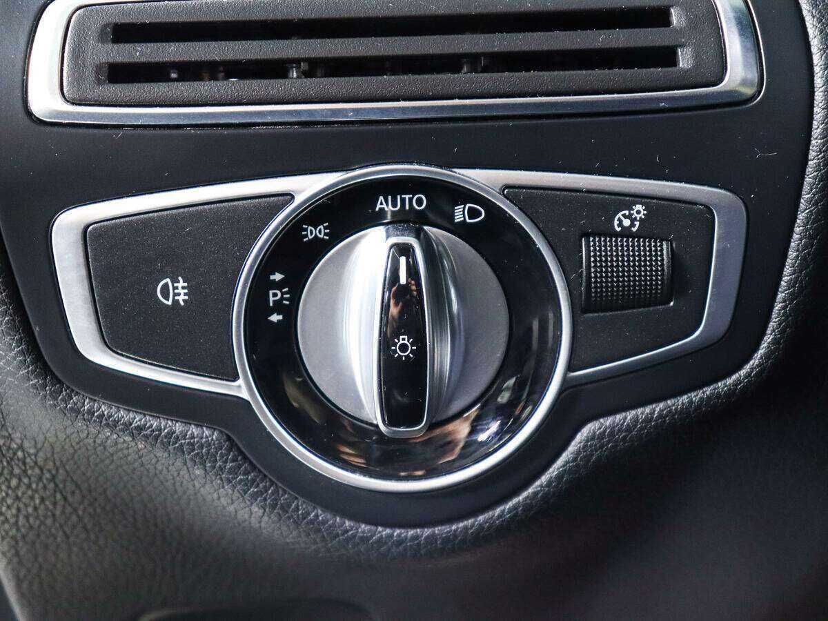 Mercedes-Benz C-Класс 200, 2016 Фото №19