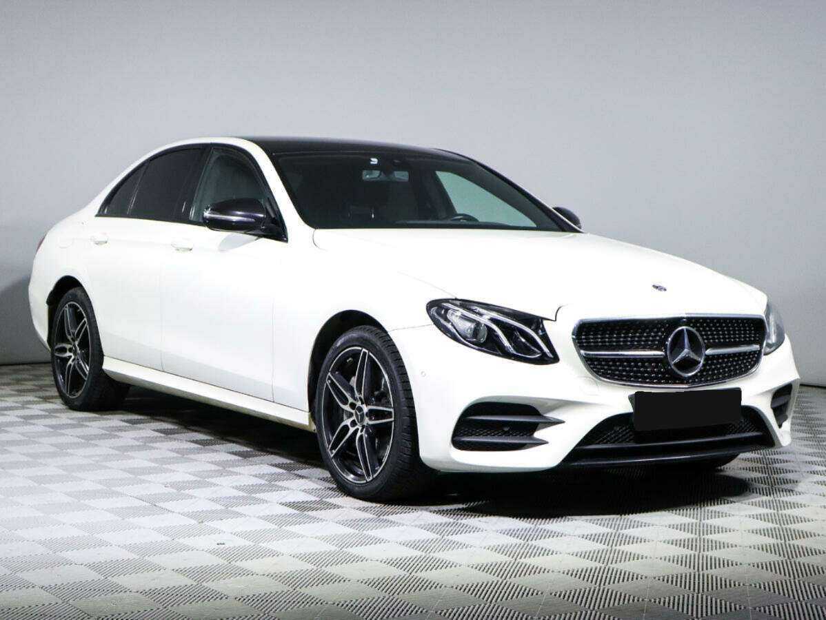 Mercedes-Benz E-Класс 200, 2017 Фото №3
