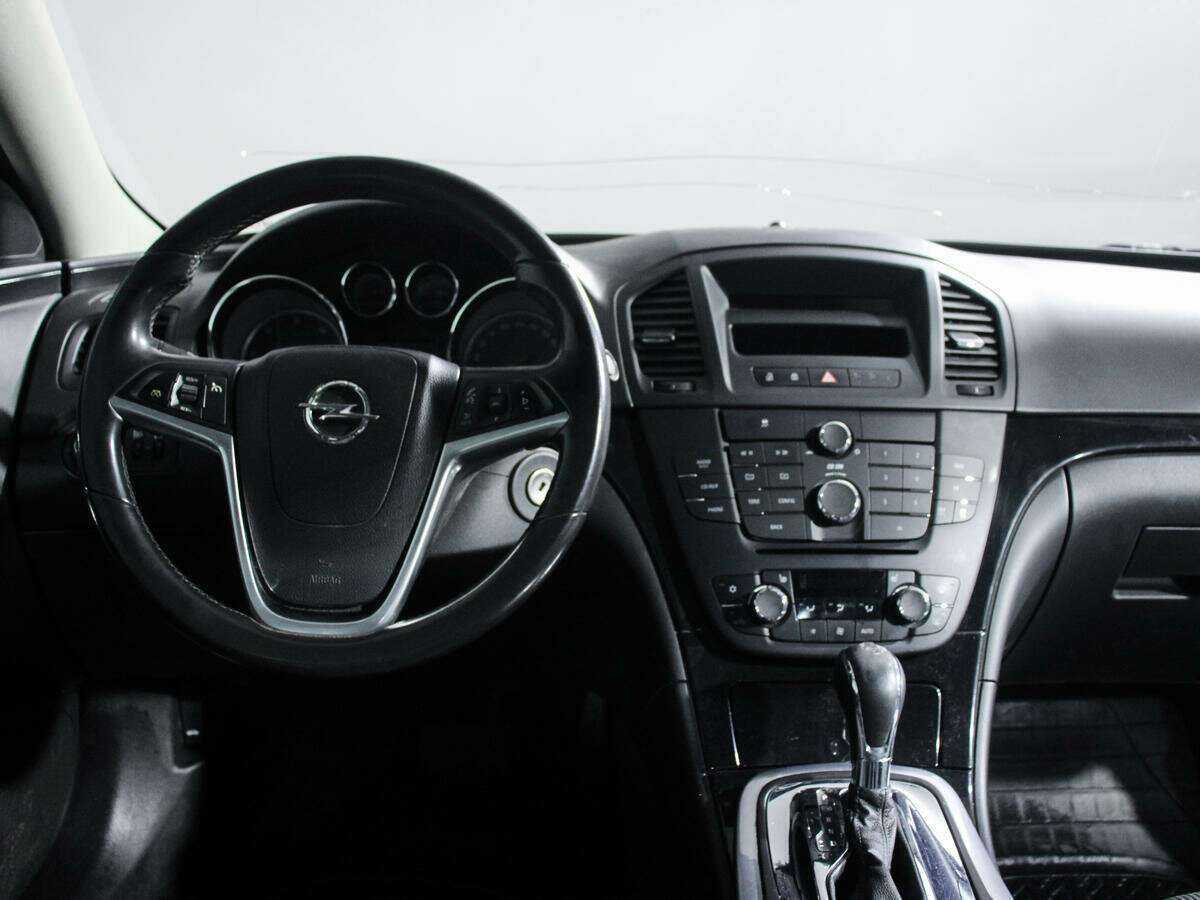Opel Insignia, 2010 Фото №12