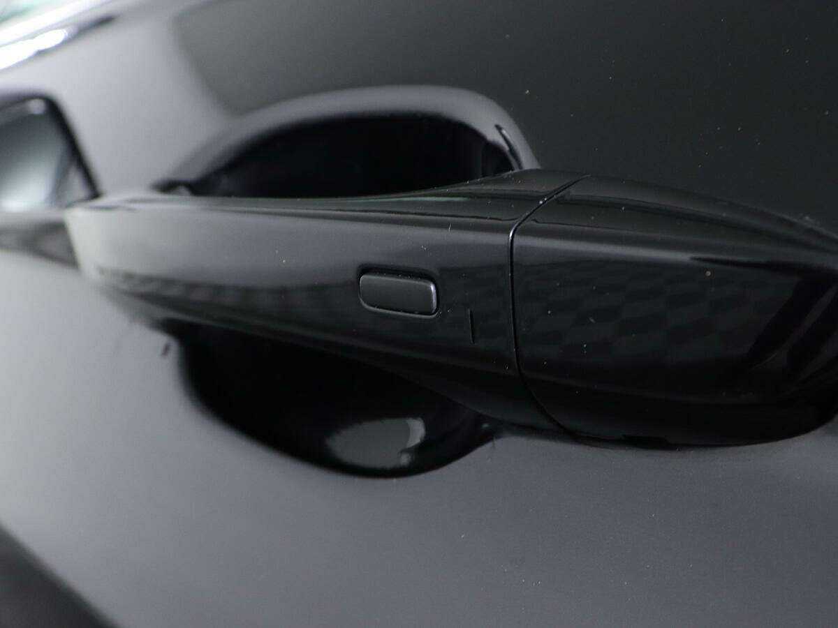 Volkswagen Tiguan, 2022 Фото №14