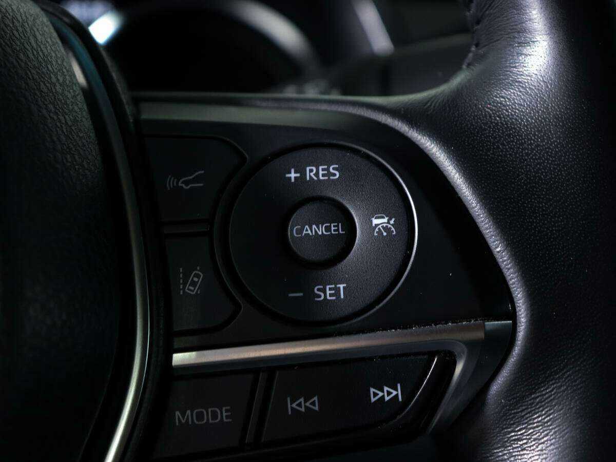 Toyota Camry, 2021 Фото №21