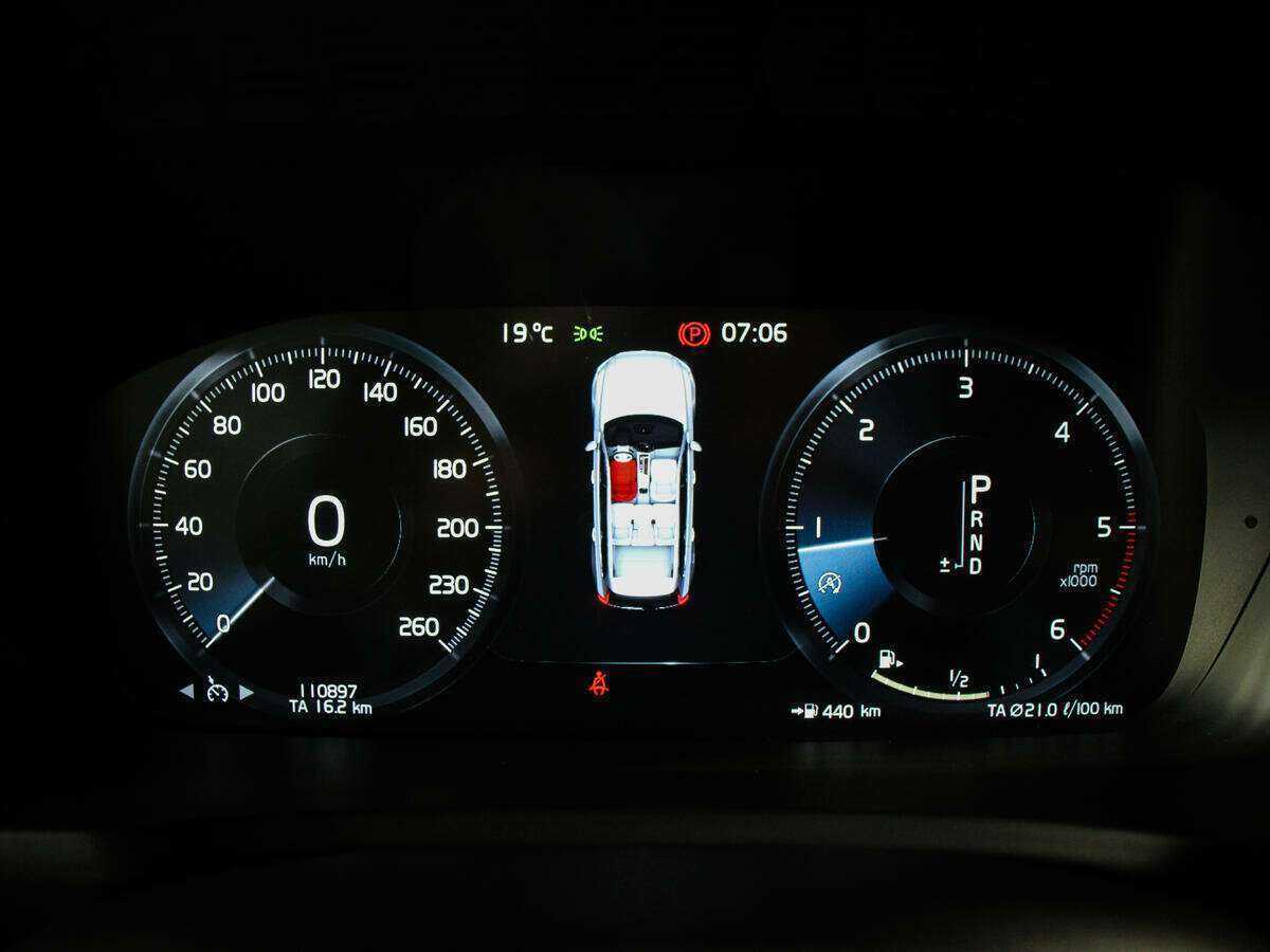 Volvo XC90, 2015 Фото №9