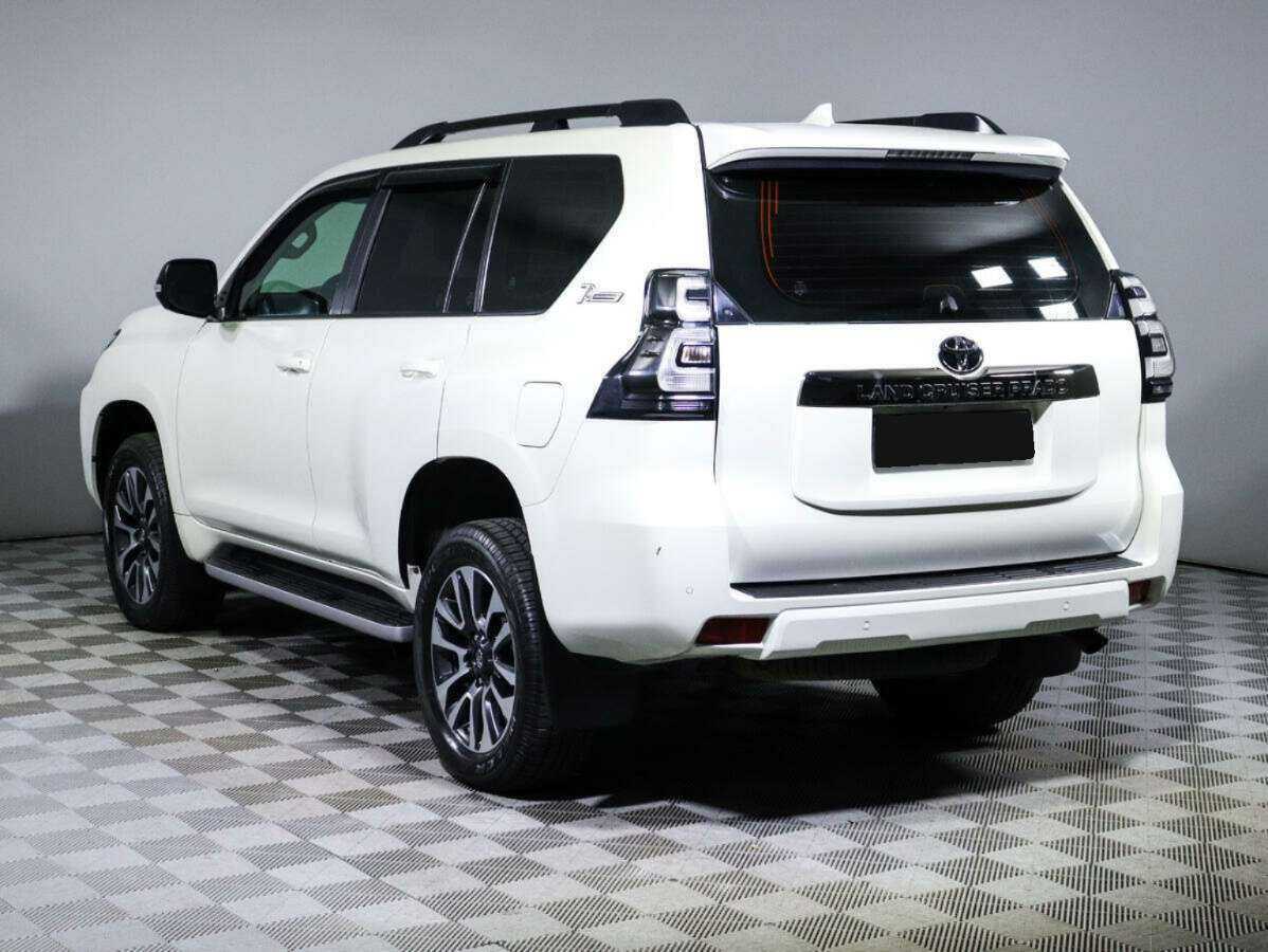 Toyota Land Cruiser Prado, 2022 - 4 296 км. | Фото №5