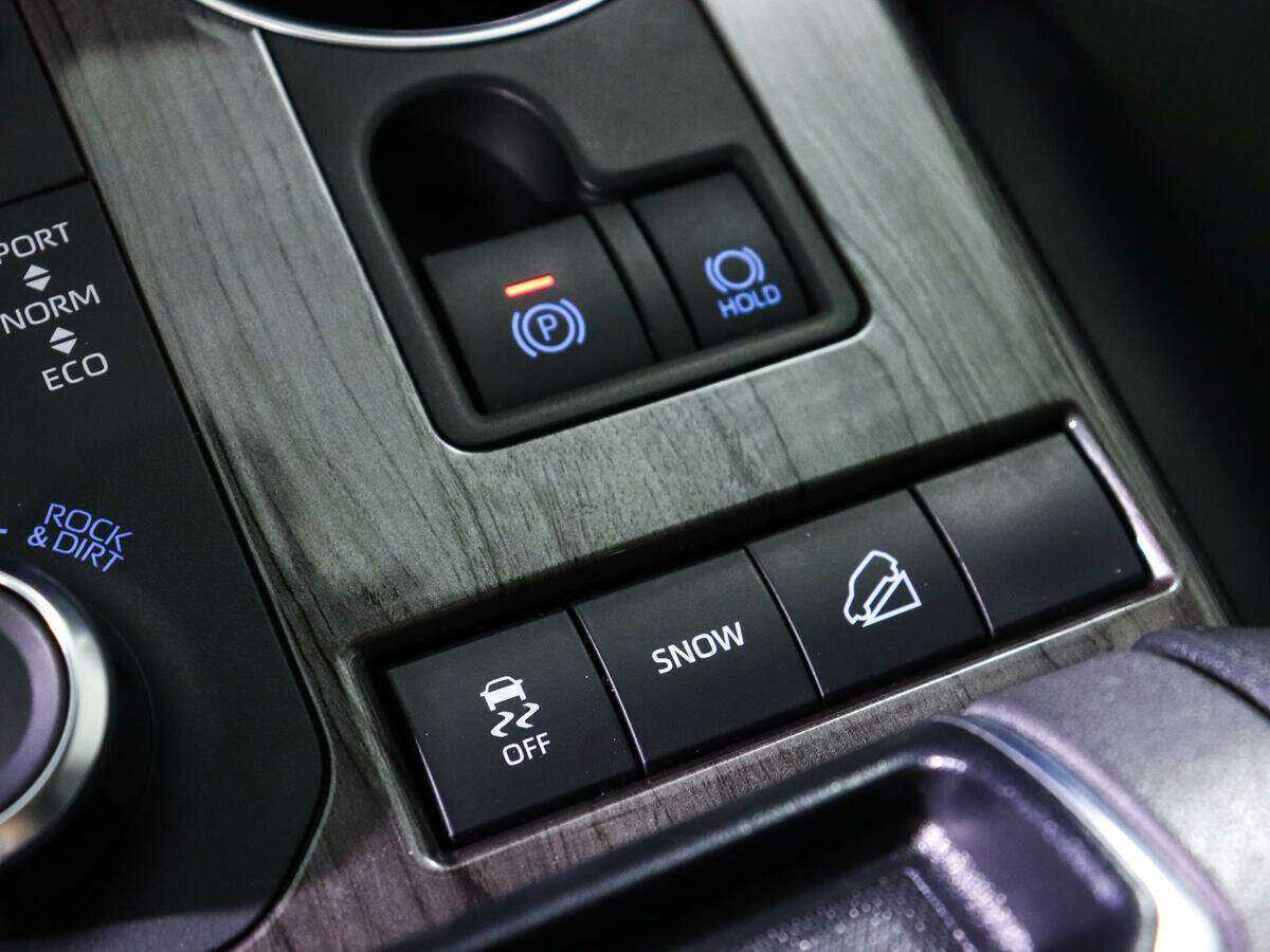 Toyota Highlander, 2022 Фото №18