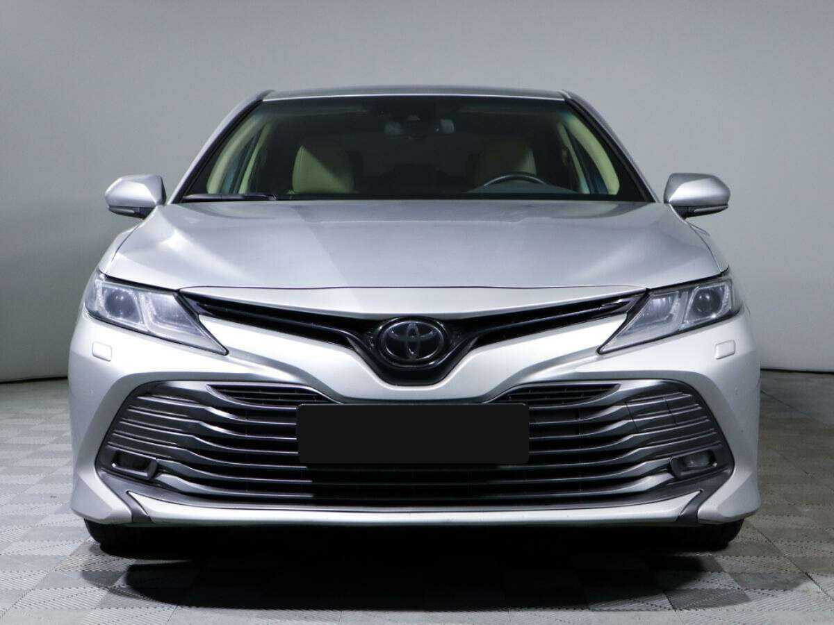 Toyota Camry, 2020 - 90 000 км. | Фото №2