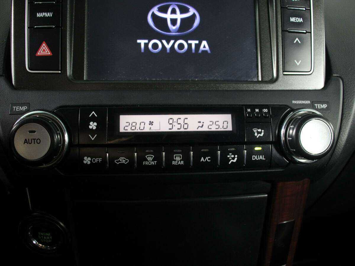 Toyota Land Cruiser Prado, 2017 Фото №20