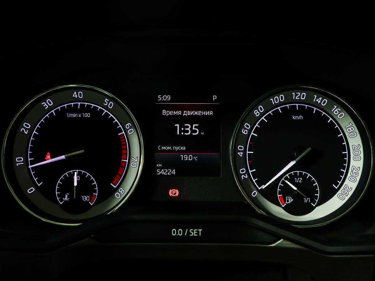 Skoda Superb, 2020 Фото №10