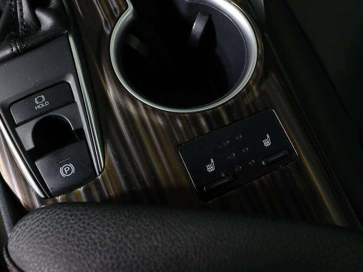 Toyota Camry, 2020 Фото №22