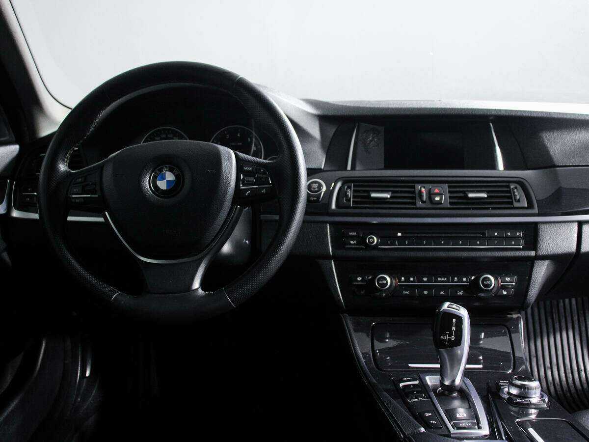 BMW 5 серии 528i xDrive, 2013 - 235 185 км. | Фото №7