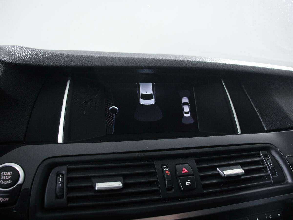 BMW 5 серии 528i xDrive, 2013 Фото №11