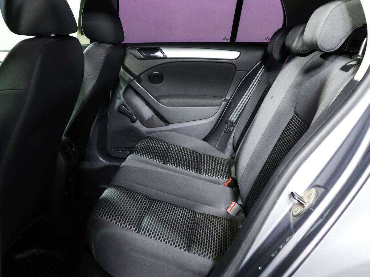 Volkswagen Golf, 2010 - 160 000 км. | Фото №8