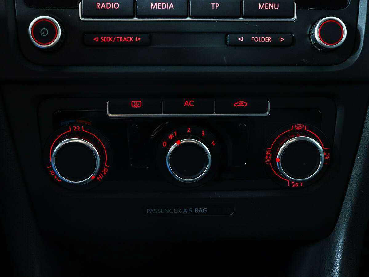 Volkswagen Golf, 2010 Фото №13