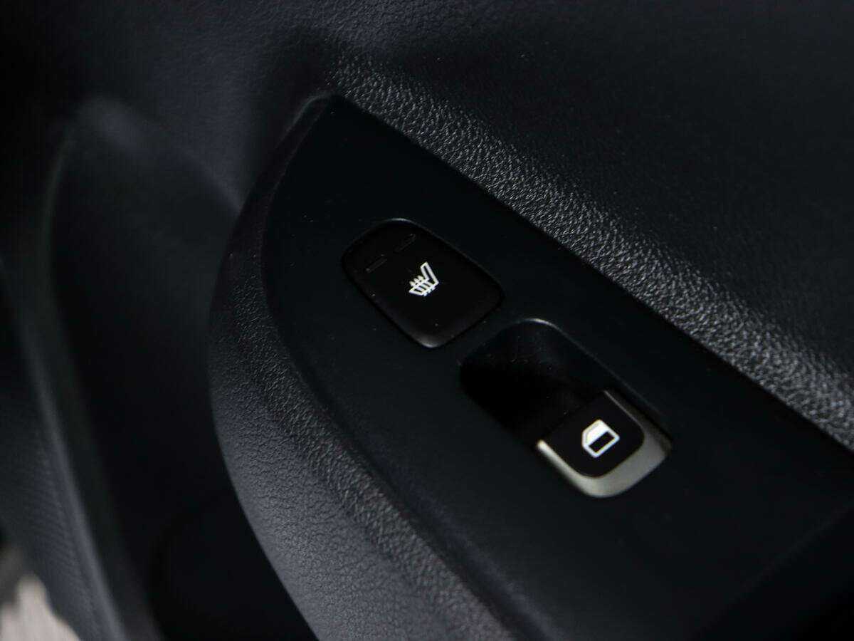 Kia Rio X-Line, 2019 Фото №16