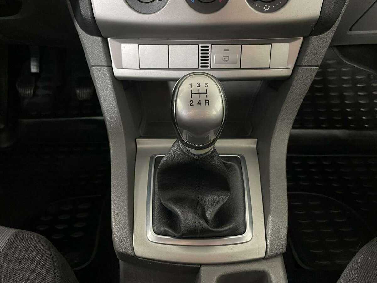 Ford Focus, 2008 Фото №12