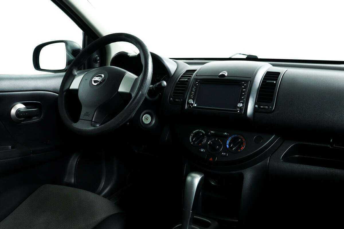 Nissan Note, 2010 Фото №9
