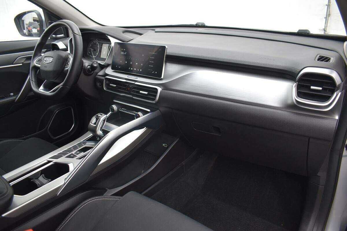 Geely Coolray, 2021 Фото №9