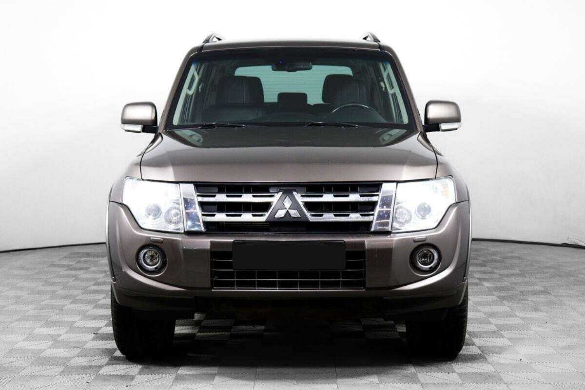 Mitsubishi Pajero, 2011 - 148 584 км. | Фото №2