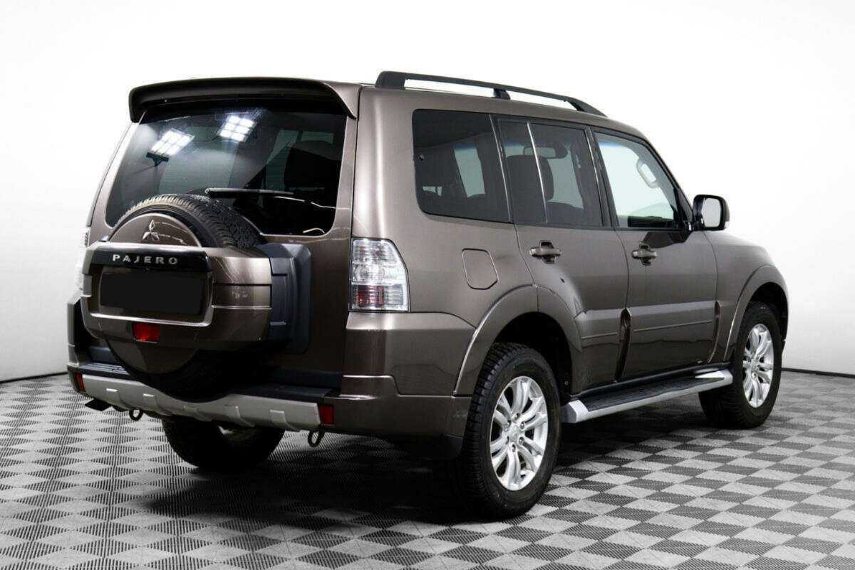 Mitsubishi Pajero, 2011 - 148 584 км. | Фото №5