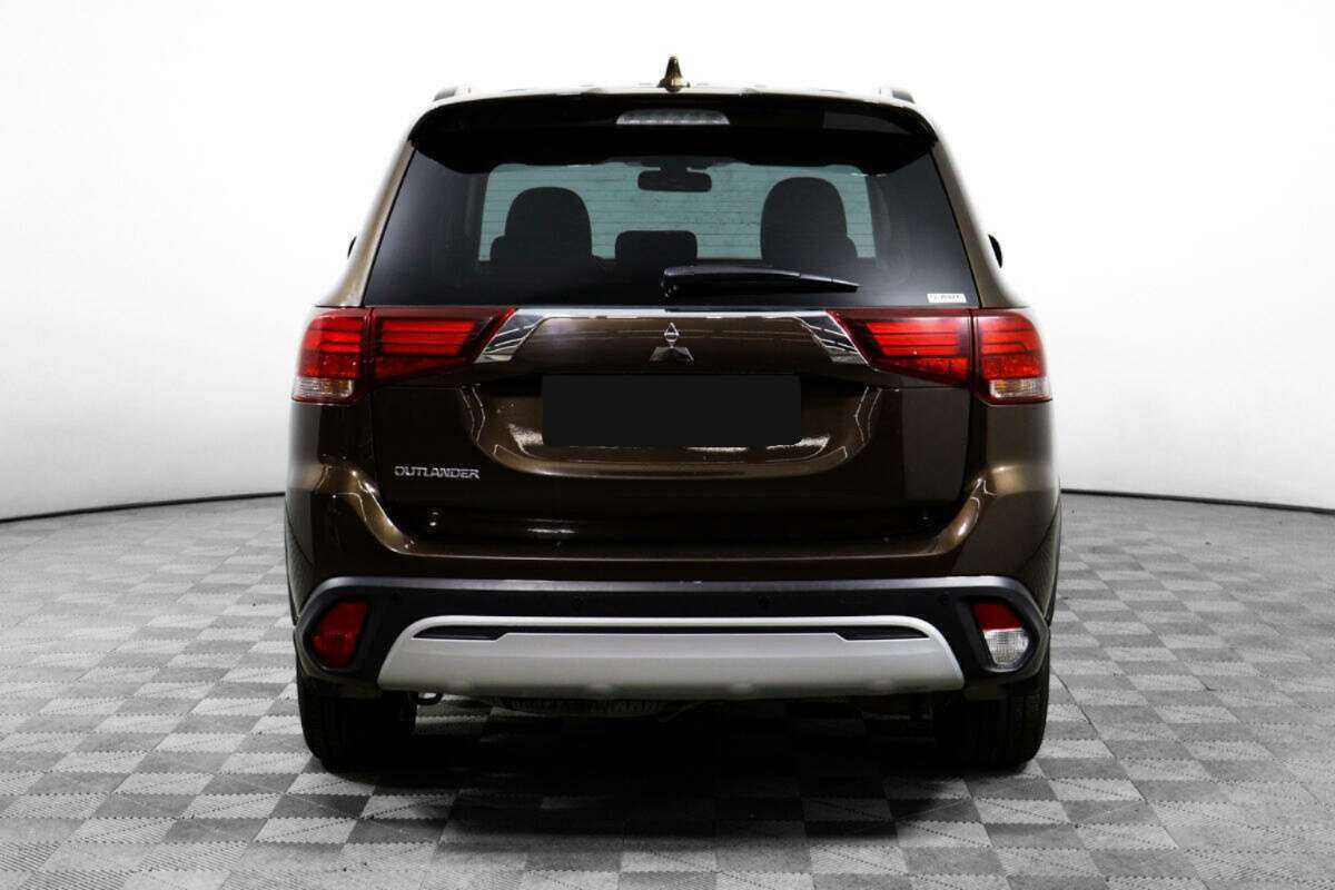 Mitsubishi Outlander, 2022 - 30 001 км. | Фото №6