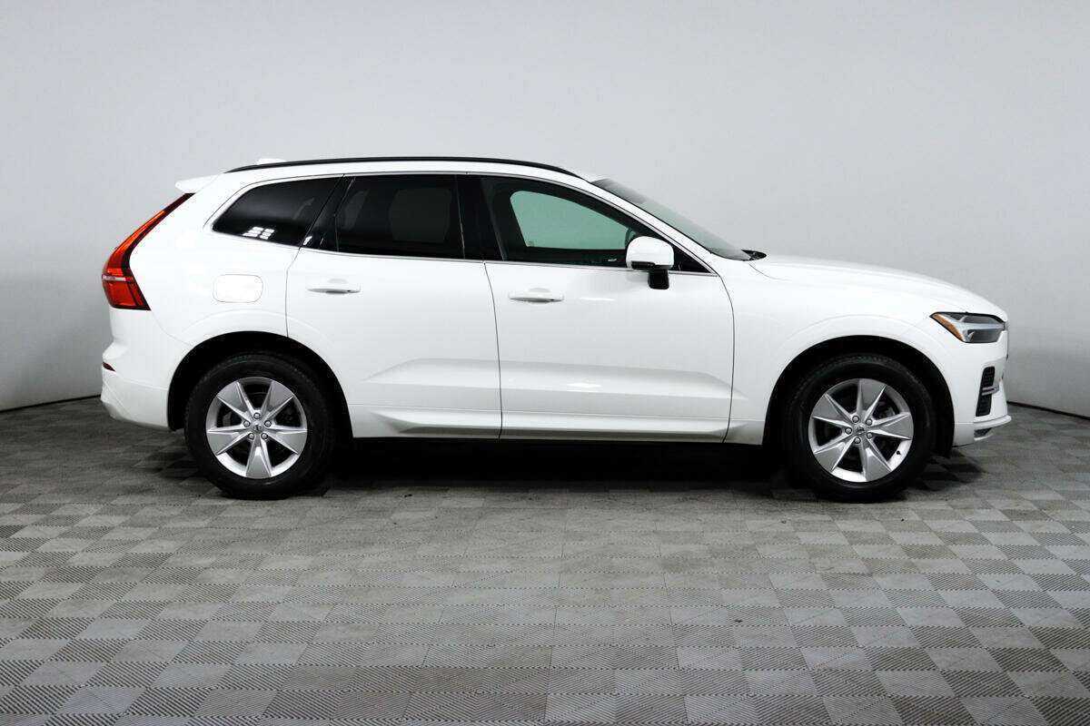 Volvo XC60, 2022 - 15 690 км. | Фото №4