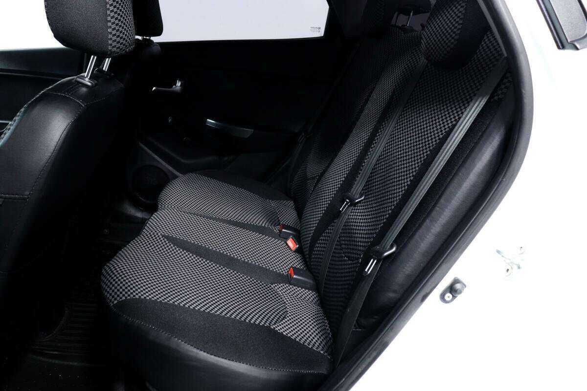 Kia Rio, 2012 Фото №12