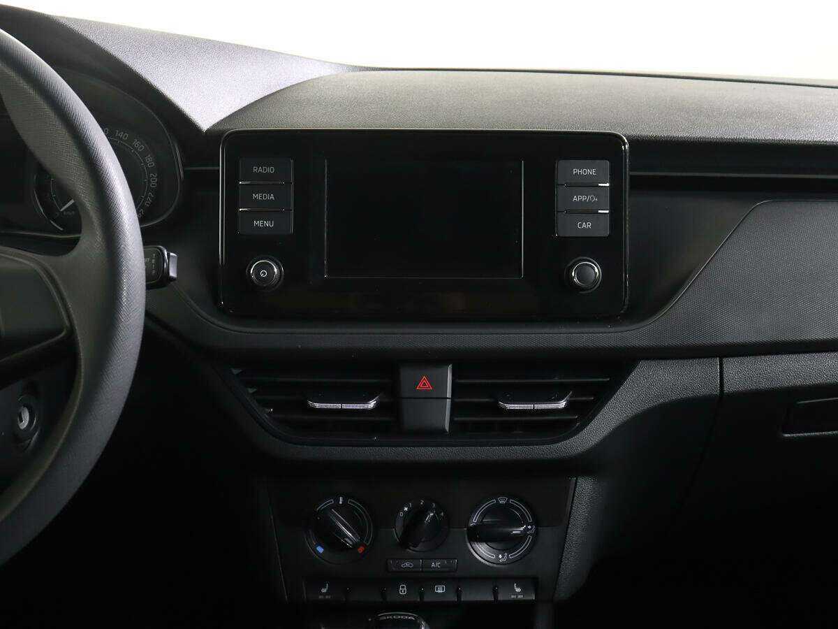 Skoda Rapid, 2021 Фото №12