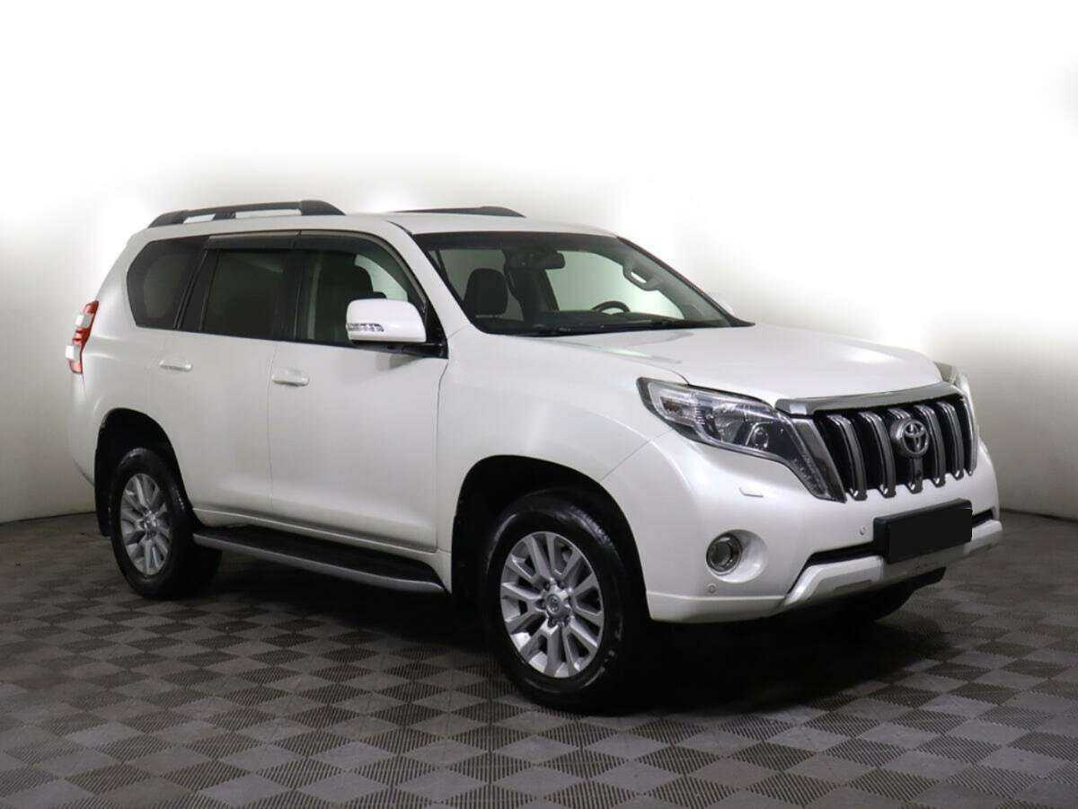 Toyota Land Cruiser Prado, 2015 - 118 001 км. | Фото №2
