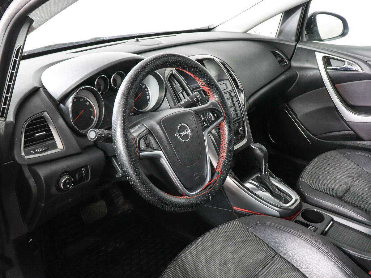 Opel Astra, 2011 - 162 500 км. | Фото №5