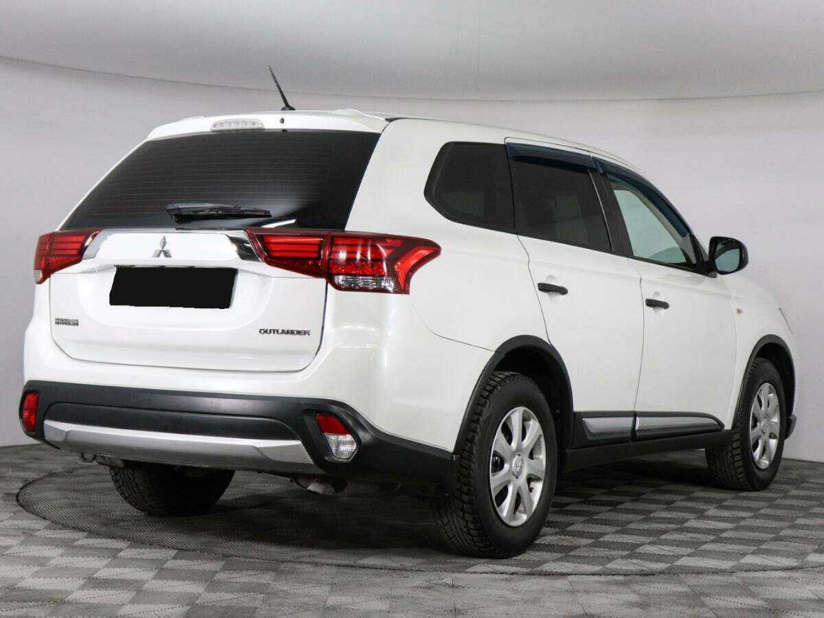 Mitsubishi Outlander, 2015 Фото №5