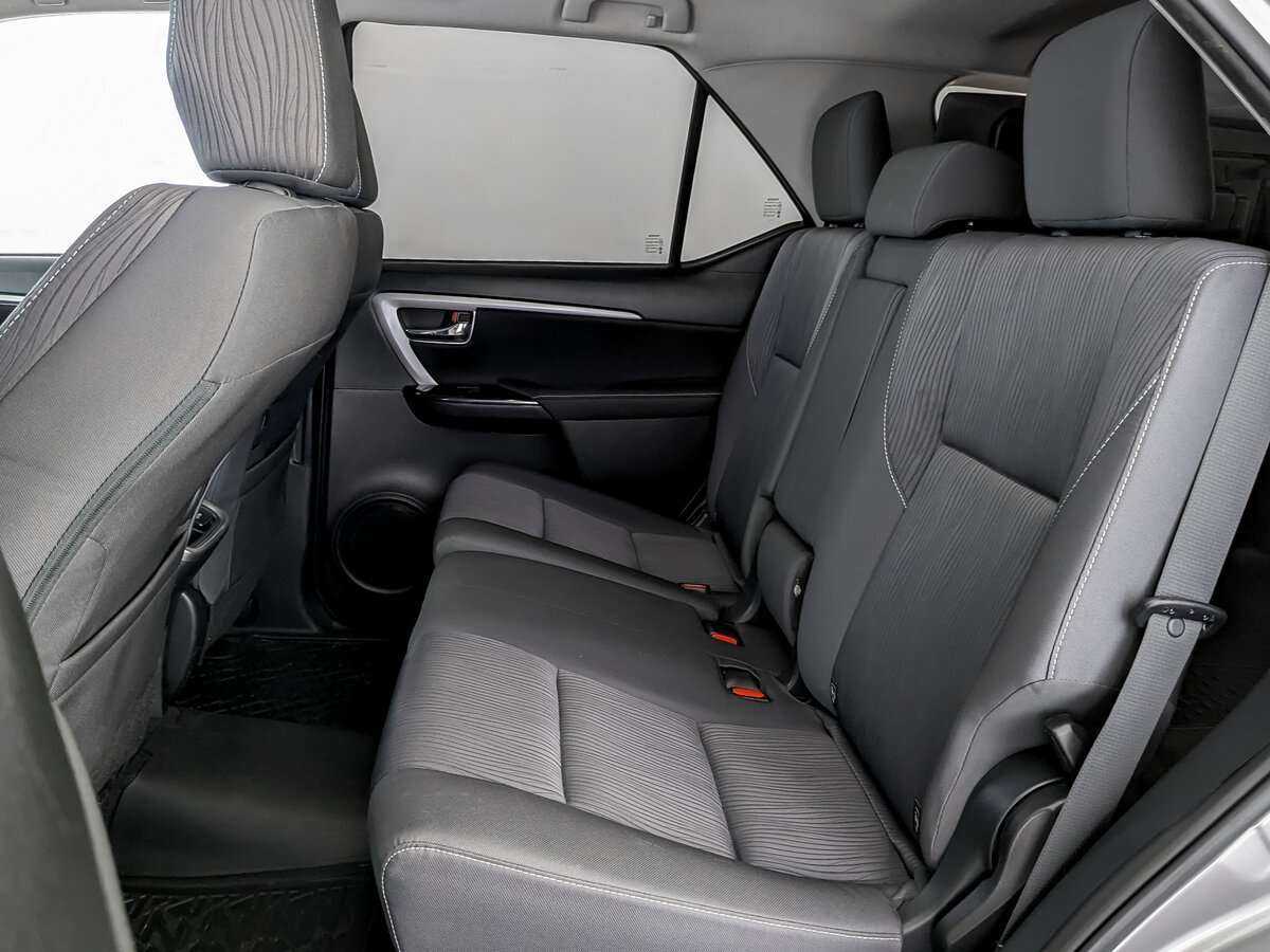 Toyota Fortuner, 2021 Фото №9