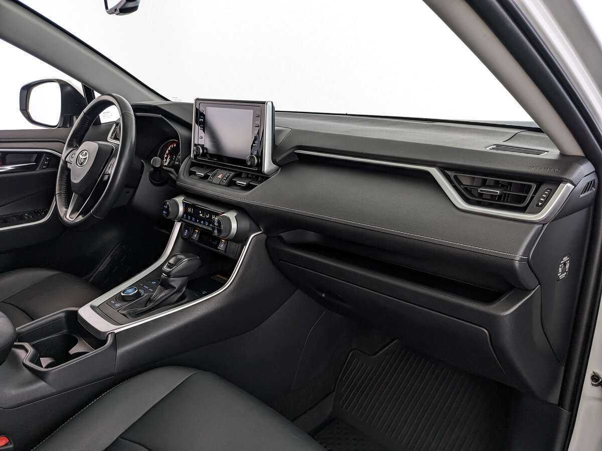 Toyota RAV4, 2022 Фото №11