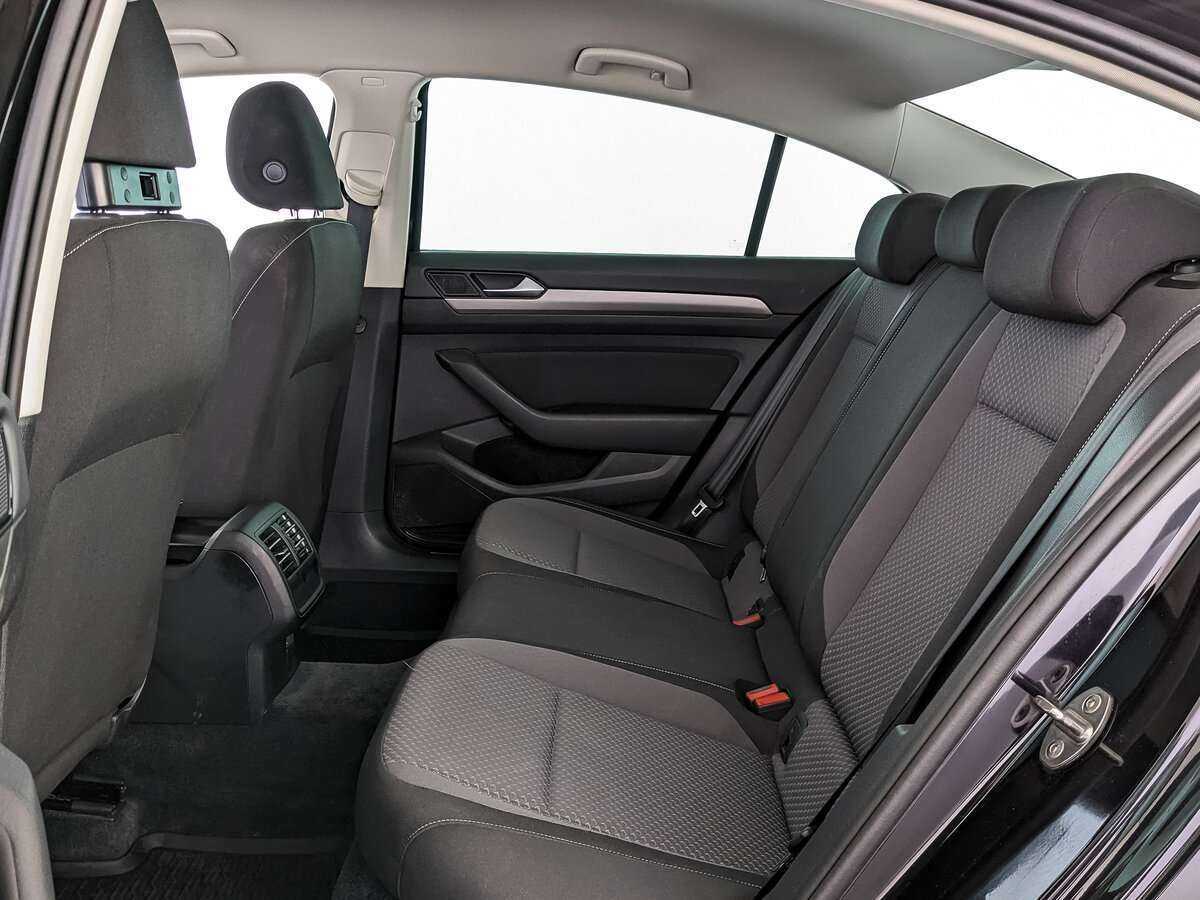 Volkswagen Passat, 2016 Фото №13