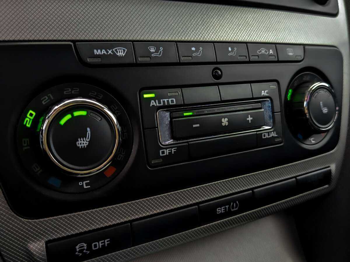 Skoda Octavia, 2011 Фото №23