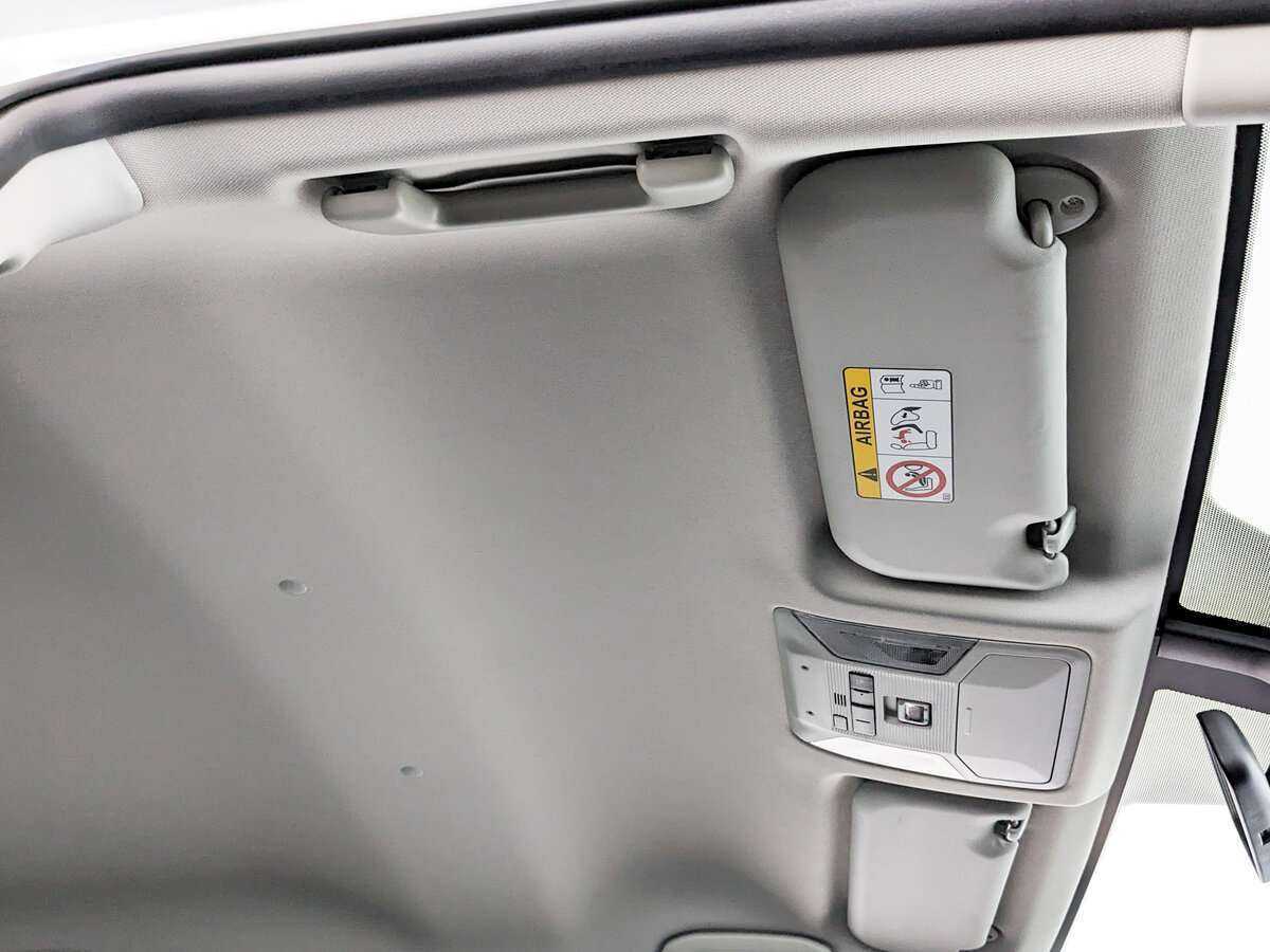 Toyota RAV4, 2020 Фото №18